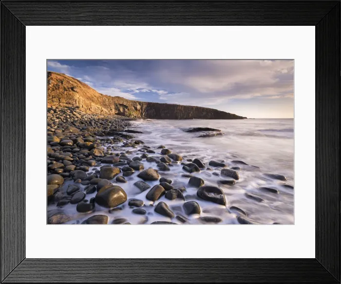 Framed Print : Waves lap against the seashore at Cullernose Point near Howick, Northumberland, England Framed Print : Waves lap against the seashore at Cullernose Point near Howick, Northumberland, England