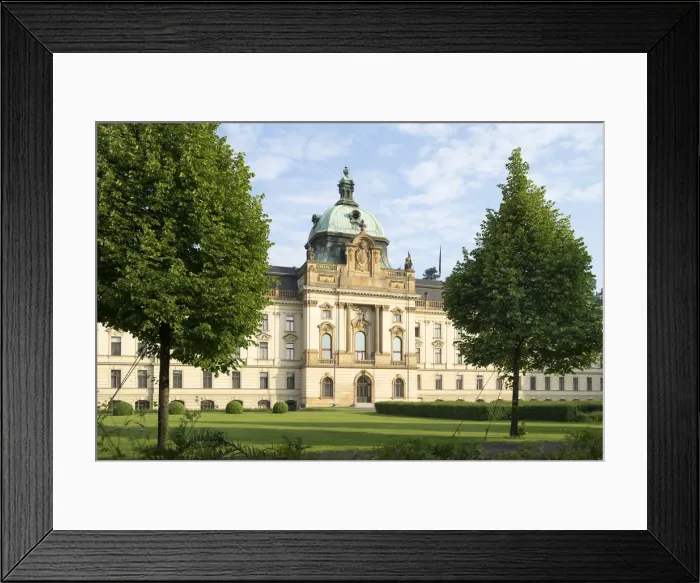 Framed Print : The neo-baroque building of the Straka Academy, seat of the Government of the Czech Framed Print : The neo-baroque building of the Straka Academy, seat of the Government of the Czech