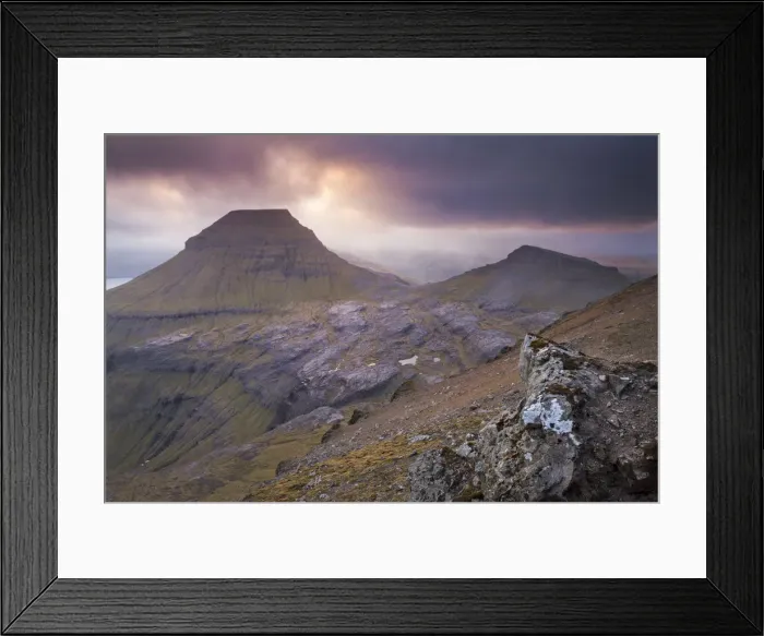 Framed Print : Atmospheric sunset over Skaelingur mountain on the island of Streymoy, Faroe Islands Framed Print : Atmospheric sunset over Skaelingur mountain on the island of Streymoy, Faroe Islands