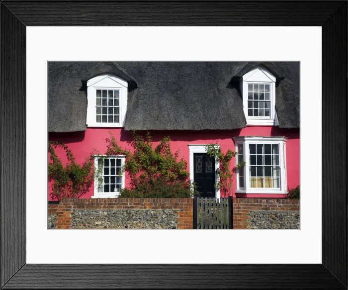 Framed Print : Thatched Cottage, Cavendish, Suffolk, England Framed Print : Thatched Cottage, Cavendish, Suffolk, England