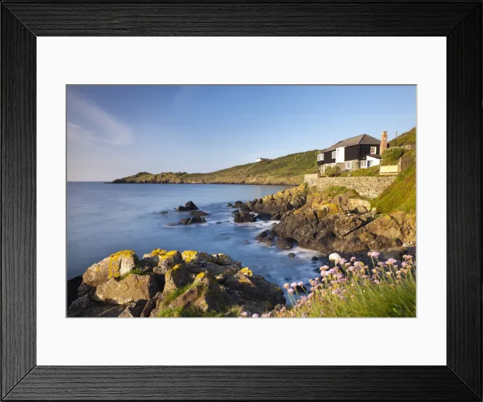 Framed Print : Looking over Perprean Cove towards Chynhalls Point from Dolor Point, Coverack, Lizard Framed Print : Looking over Perprean Cove towards Chynhalls Point from Dolor Point, Coverack, Lizard