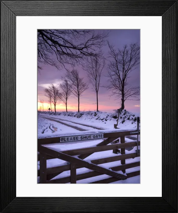 Framed Print : Snow covered wooden gate on a moorland road, Exmoor, Somerset, England. Winter Framed Print : Snow covered wooden gate on a moorland road, Exmoor, Somerset, England. Winter