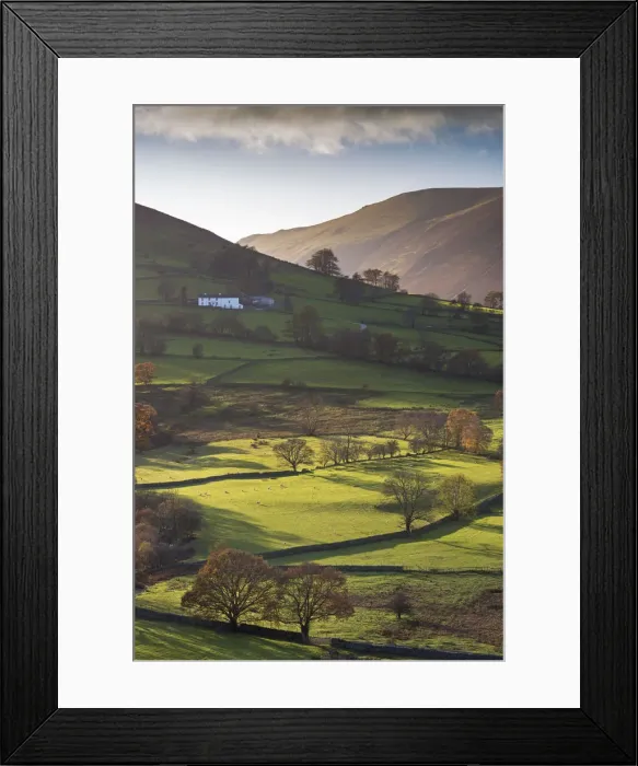 Framed Print : High Snab farmhouse in the beautiful Newlands Valley, Lake District National Park Framed Print : High Snab farmhouse in the beautiful Newlands Valley, Lake District National Park