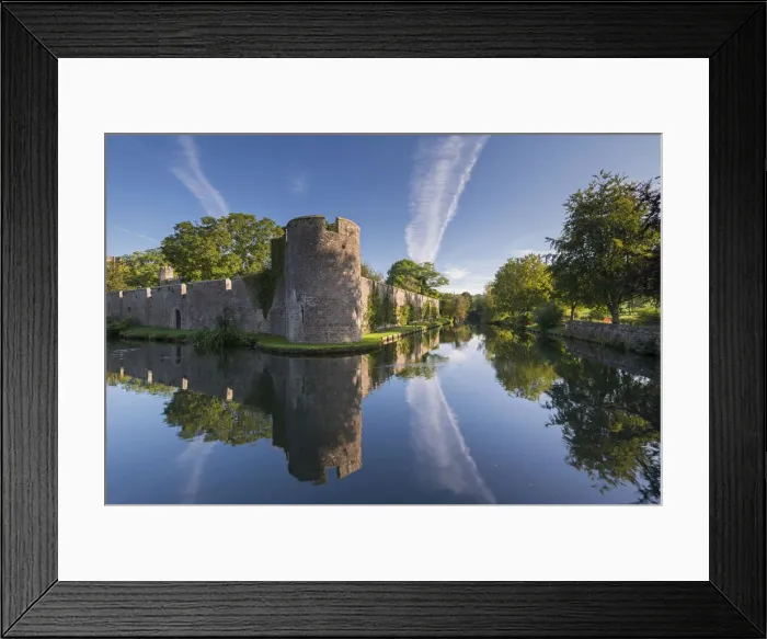 Framed Print : The Bishops Palace and moat in Wells, Somerset, England. Autumn Framed Print : The Bishops Palace and moat in Wells, Somerset, England. Autumn