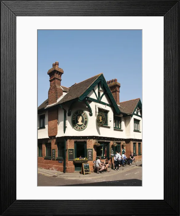 Framed Print : Traditional pub The Prince Albert, Whitstable, Kent, UK Framed Print : Traditional pub The Prince Albert, Whitstable, Kent, UK