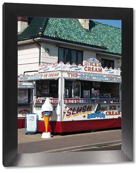 Traditional ice cream kiosk in Walton-on-the-Naze, Essex, UK