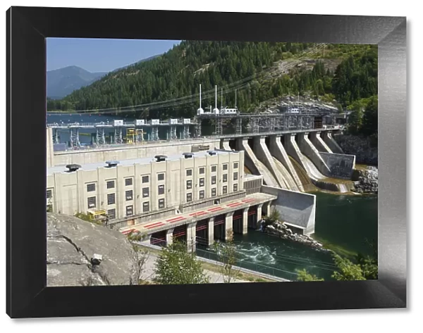 Canada, British Columbia, Castlegar, Brilliant dam, Kootenay river