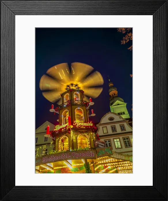 Framed Print : Christmas market at Am Plan with Liebfrauenkirche, Koblenz, Rhineland-Palatinate, Germany Framed Print : Christmas market at Am Plan with Liebfrauenkirche, Koblenz, Rhineland-Palatinate, Germany