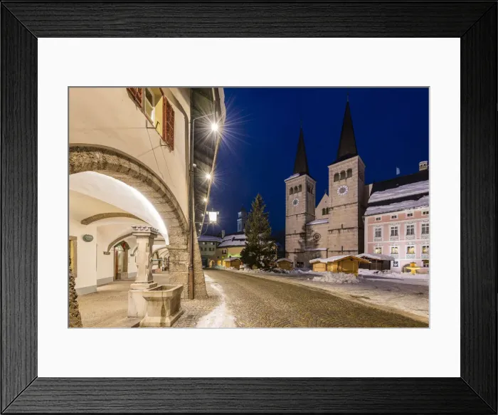 Framed Print : Collegiate Church of St Peter and John the Baptist, Schlossplatz square, Berchtesgaden Framed Print : Collegiate Church of St Peter and John the Baptist, Schlossplatz square, Berchtesgaden