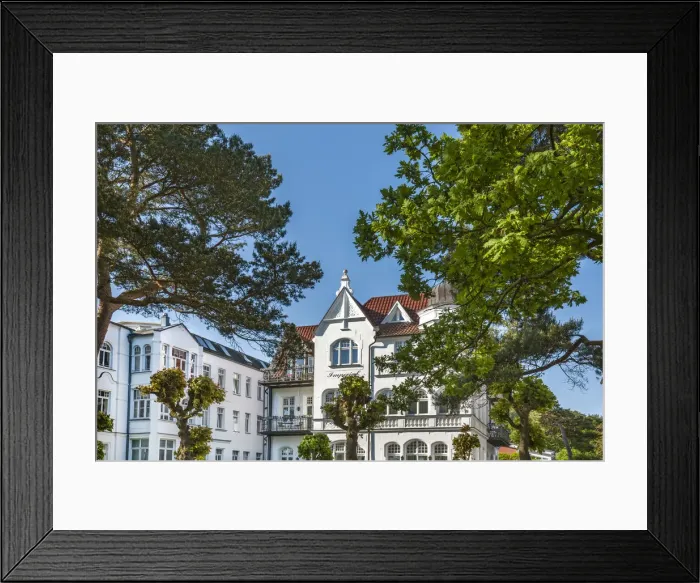 Framed Print : Villa, promenade, Binz, RAogen Island, Mecklenburg-Western Pomerania, Germany Framed Print : Villa, promenade, Binz, RAogen Island, Mecklenburg-Western Pomerania, Germany