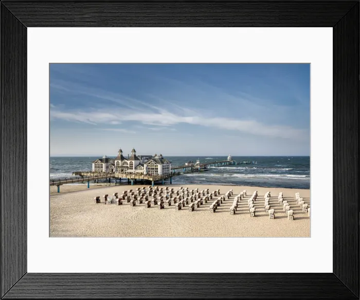 Framed Print : Pier, beach and beach baskets, Sellin, RAogen Island, Mecklenburg-Western Pomerania