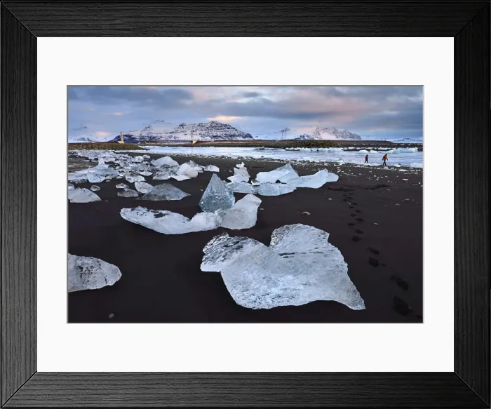 Framed Print : Glacial lake with icebergs Jokulsarlon, Iceland