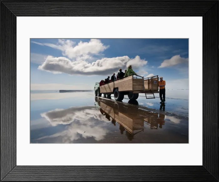 Framed Print : Ingolfshofdi, southern Iceland. Tractor brings tourists on the isle of Ingolfshofdi Framed Print : Ingolfshofdi, southern Iceland. Tractor brings tourists on the isle of Ingolfshofdi
