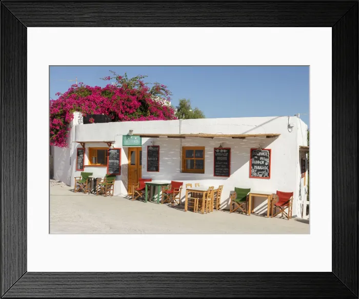 Framed Print : Cafe in the Chora, Folegandros, Cyclades, Greece Framed Print : Cafe in the Chora, Folegandros, Cyclades, Greece