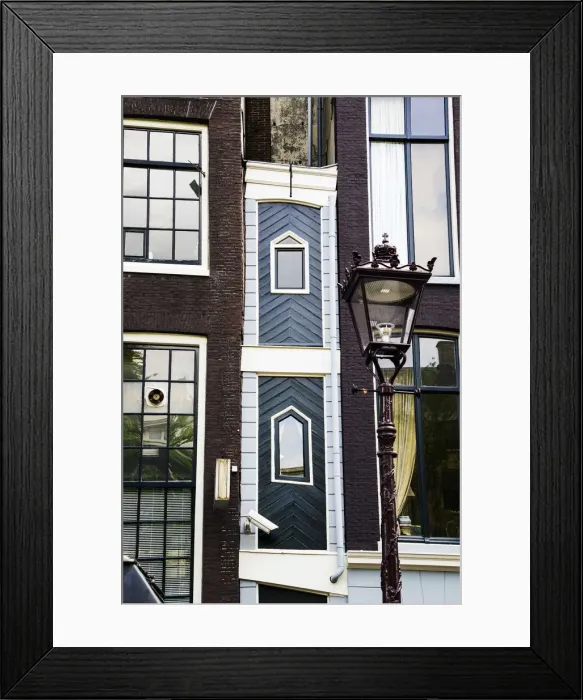 Framed Print : The smallest house in Amsterdam, the Netherlands Framed Print : The smallest house in Amsterdam, the Netherlands