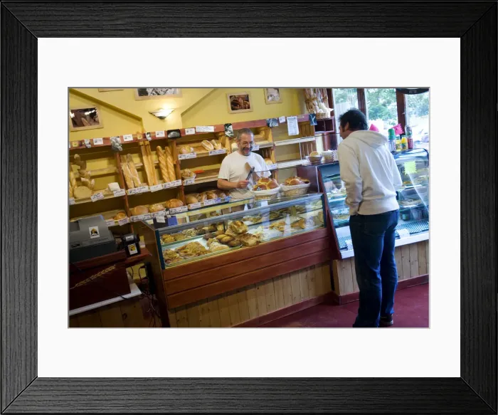 Framed Print : Quebec City, Canada. La Boulangerie Paul on Rue St. Paul in Quebecs Lower Town Framed Print : Quebec City, Canada. La Boulangerie Paul on Rue St. Paul in Quebecs Lower Town