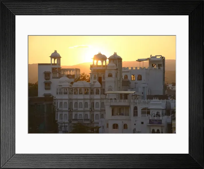 Framed Print : Sunset in Udaipur, Rajasthan, India, Asia Framed Print : Sunset in Udaipur, Rajasthan, India, Asia