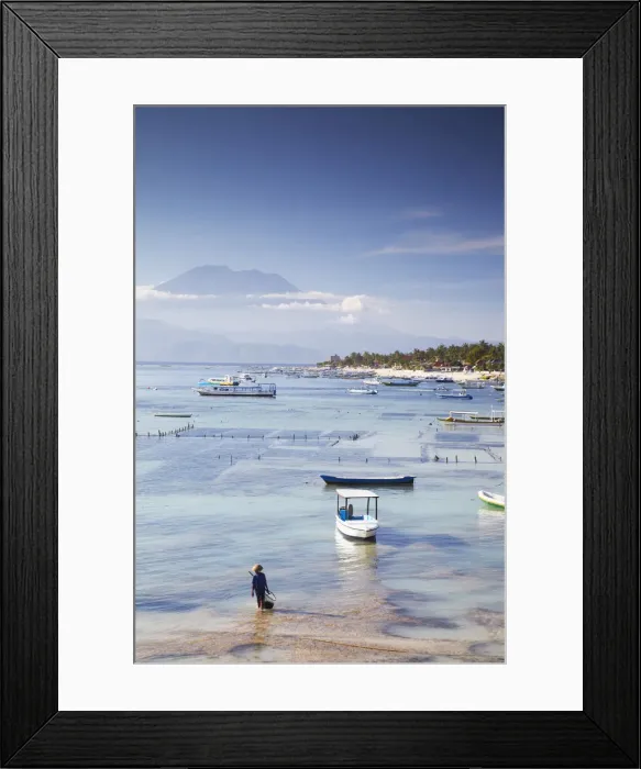 Framed Print : Jungutbatu beach with Mount Agung in background, Nusa Lembongan, Bali, Indonesia