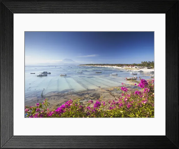 Framed Print : Jungutbatu beach with Mount Agung in background, Nusa Lembongan, Bali, Indonesia Framed Print : Jungutbatu beach with Mount Agung in background, Nusa Lembongan, Bali, Indonesia
