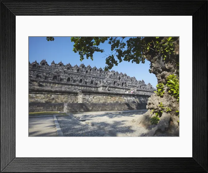Framed Print : Borobudur Temple (UNESCO World Heritage Site), Java, Indonesia Framed Print : Borobudur Temple (UNESCO World Heritage Site), Java, Indonesia