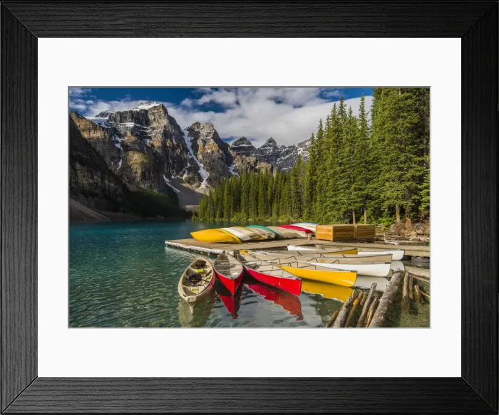 Framed Print : Moraine Lake, Banff National Park, Alberta, Canada Framed Print : Moraine Lake, Banff National Park, Alberta, Canada