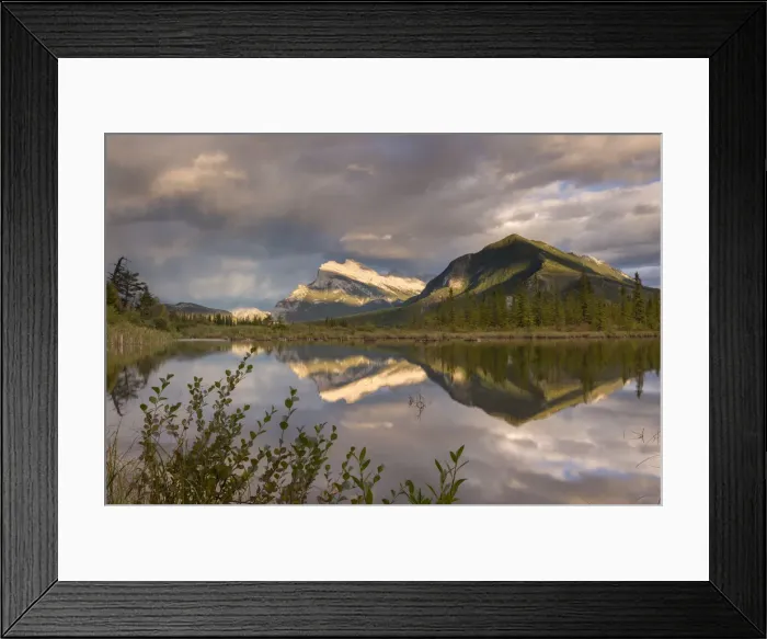 Framed Print : Evening light glows on Mount Rundle, reflected in Vermillion Lakes in the Canadian Framed Print : Evening light glows on Mount Rundle, reflected in Vermillion Lakes in the Canadian