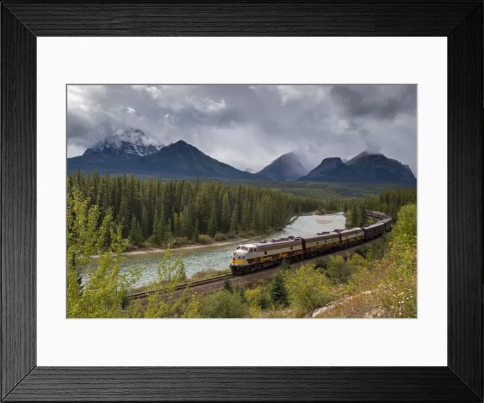 Framed Print : Canadian Pacific passenger train at Morants Curve in Banff National Park Framed Print : Canadian Pacific passenger train at Morants Curve in Banff National Park