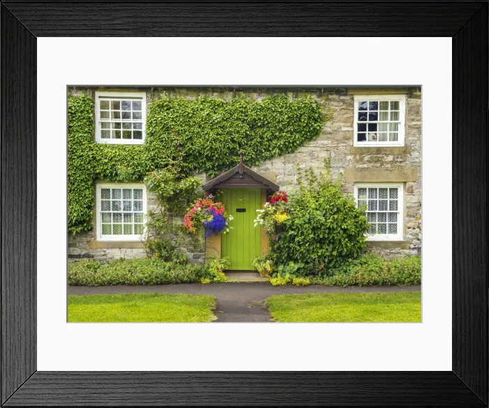 Framed Print : Cottage at Ashford in the Water, Peak District National Park, Derbyshire, England Framed Print : Cottage at Ashford in the Water, Peak District National Park, Derbyshire, England