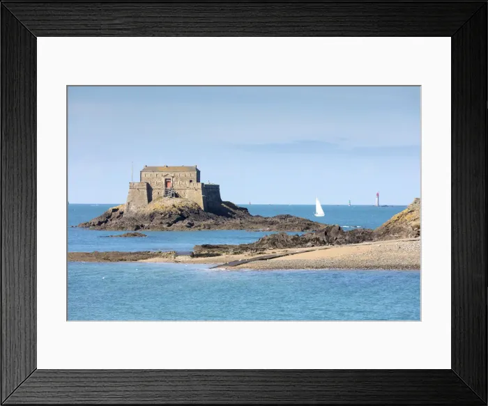 Framed Print : The fort du petit be and sailing boat, St. Malo, Ille et Vilaine, Brittany, France Framed Print : The fort du petit be and sailing boat, St. Malo, Ille et Vilaine, Brittany, France