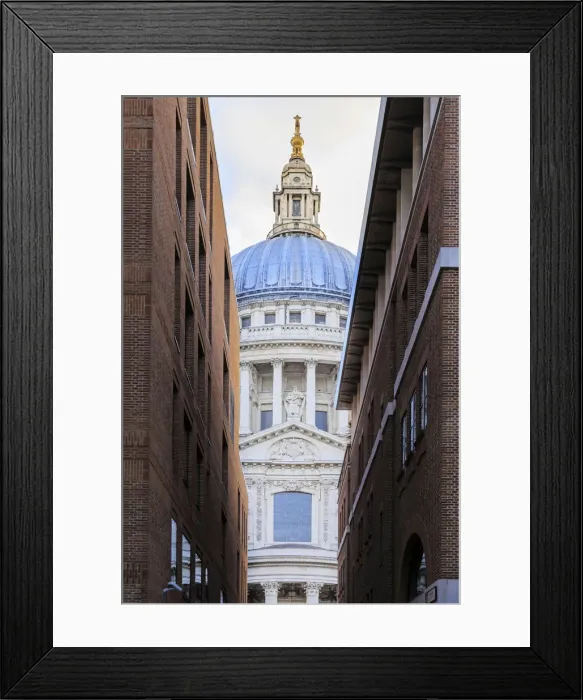 Framed Print : St Pauls Cathedral by Christopher Wren in the City of London, England, Great Britain Framed Print : St Pauls Cathedral by Christopher Wren in the City of London, England, Great Britain