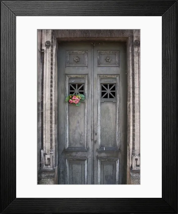 Framed Print : Paris, France. Detail of a crypt in the Pere Lachaise cemetery in Paris Framed Print : Paris, France. Detail of a crypt in the Pere Lachaise cemetery in Paris