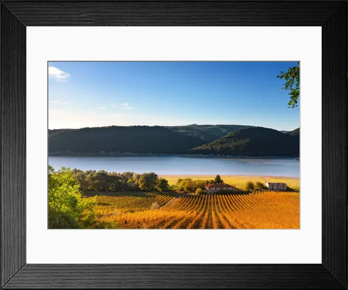Framed Print : Italy, Umbria, Perugia district, Corbara lake Framed Print : Italy, Umbria, Perugia district, Corbara lake