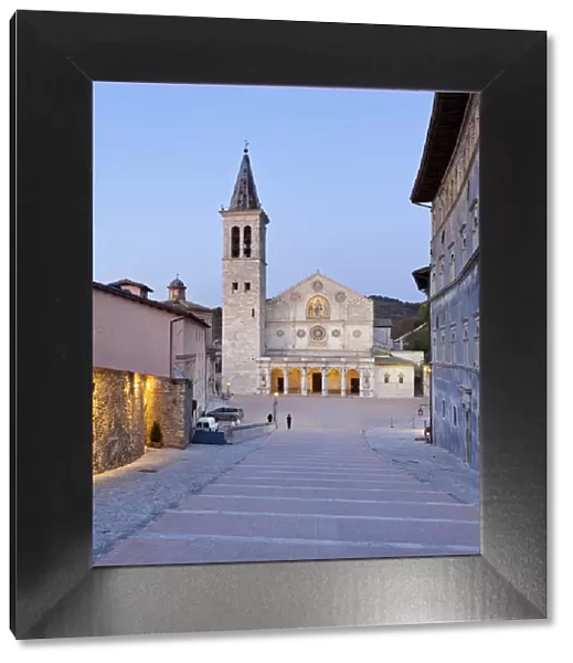 Italy, Umbria, Perugia district, Spoleto, View of the Duomo (Santa Maria Assunta