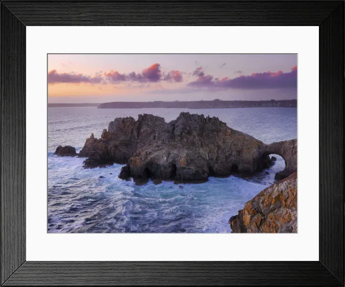 Framed Print : France, Finistere, Armorica Regional Natural Park, Crozon peninsula, Camaret-sur-Mer Framed Print : France, Finistere, Armorica Regional Natural Park, Crozon peninsula, Camaret-sur-Mer