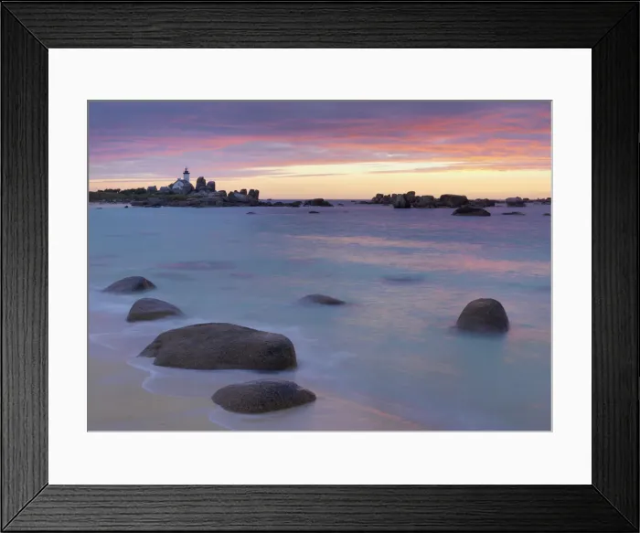 Framed Print : France, Brittany, Finistere, Brignogan Plages, Pontusval Lighthouse on Pointe de Beg Framed Print : France, Brittany, Finistere, Brignogan Plages, Pontusval Lighthouse on Pointe de Beg