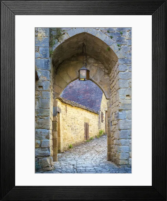 Framed Print : Stone arched passage along medieval alley in Beynac-et-Cazenac, Dordogne Department Framed Print : Stone arched passage along medieval alley in Beynac-et-Cazenac, Dordogne Department