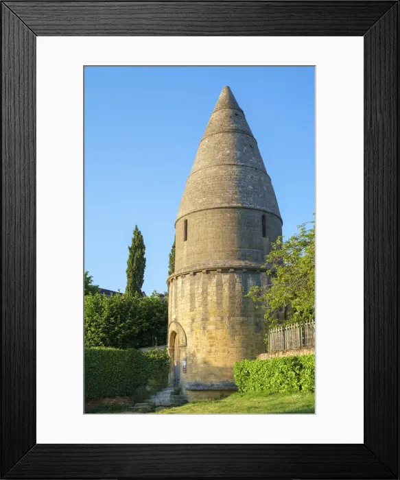 Framed Print : Lanterne des Morts on Passage des Enfeus, Sarlat-la-Caneda, Dordogne Department Framed Print : Lanterne des Morts on Passage des Enfeus, Sarlat-la-Caneda, Dordogne Department