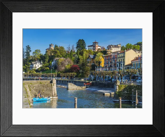 Framed Print : Stresa, Lake Maggiore, Piedmont, Italy Framed Print : Stresa, Lake Maggiore, Piedmont, Italy