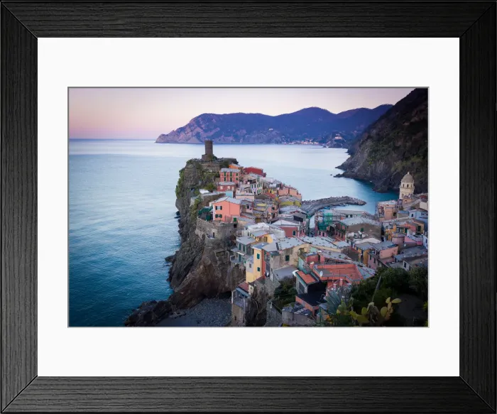 Framed Print : Vernazza, Cinque Terre, Liguria, Italy. Sunrise over the town, view from a vantage point Framed Print : Vernazza, Cinque Terre, Liguria, Italy. Sunrise over the town, view from a vantage point