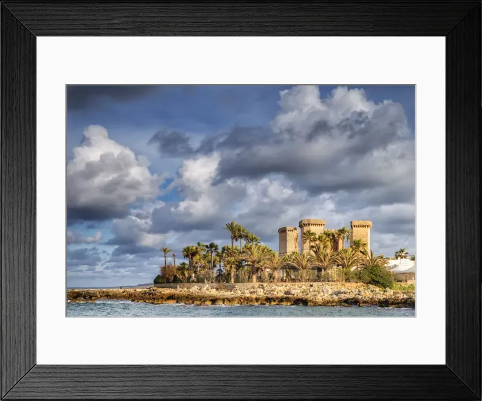 Framed Print : Italia, Italy, Apulia, Puglia. Salento, Salentine Peninsula Framed Print : Italia, Italy, Apulia, Puglia. Salento, Salentine Peninsula