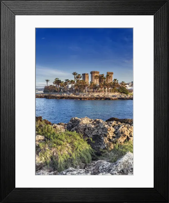 Framed Print : Italia, Italy, Apulia, Puglia. Salento, Salentine Peninsula Framed Print : Italia, Italy, Apulia, Puglia. Salento, Salentine Peninsula