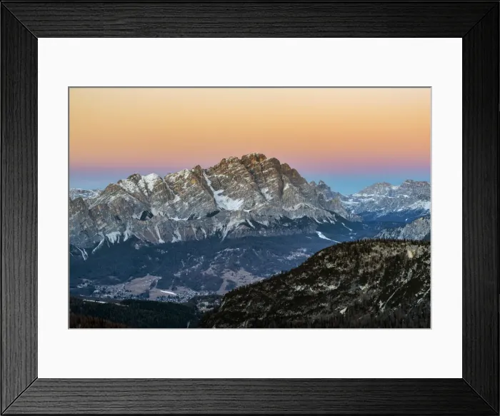 Framed Print : Sunset view over Cristallo mountain in the Dolomites, Veneto, Italy Framed Print : Sunset view over Cristallo mountain in the Dolomites, Veneto, Italy