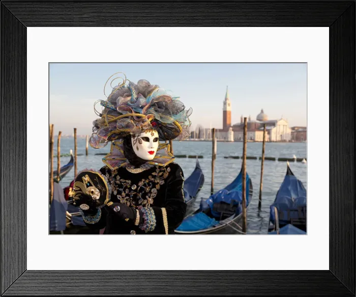 Framed Print : Beautiful costume and mask at the Venice Carnival, Piazza San Marco (St Framed Print : Beautiful costume and mask at the Venice Carnival, Piazza San Marco (St