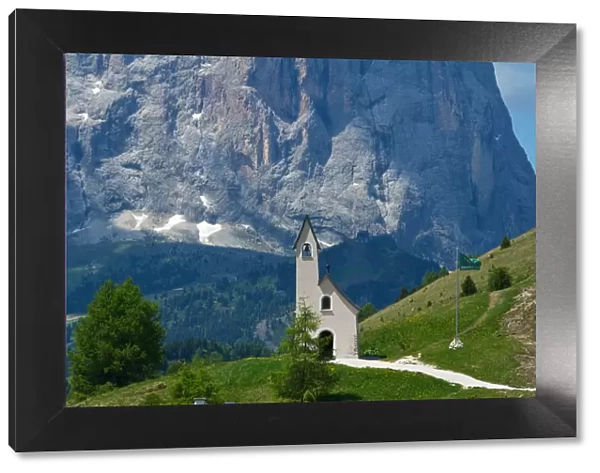 Chapel, Dolomites, Seceda, Val Gardena, Trentino, South Tyrol, Italy