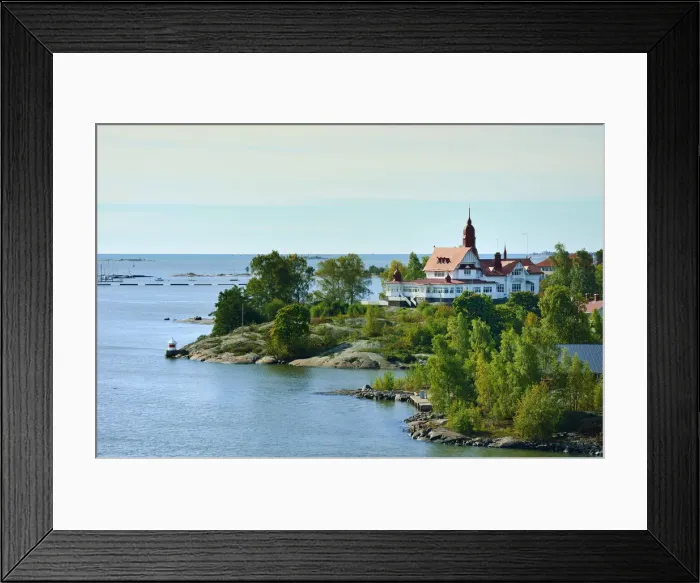 Framed Print : A quiet place in Helsinki in front of the Baltic Sea. Finland