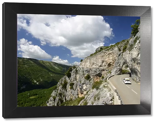 Route la colle sur loup, Provence Alpes Cote d Azur, Provence, France, Europe