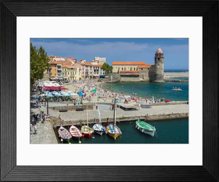 Framed Print : Collioure, Languedoc-Roussillon, France Framed Print : Collioure, Languedoc-Roussillon, France