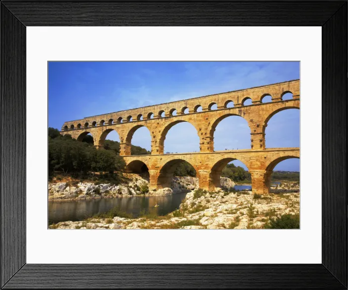 Framed Print : Pont du Gard, Provence, France Framed Print : Pont du Gard, Provence, France
