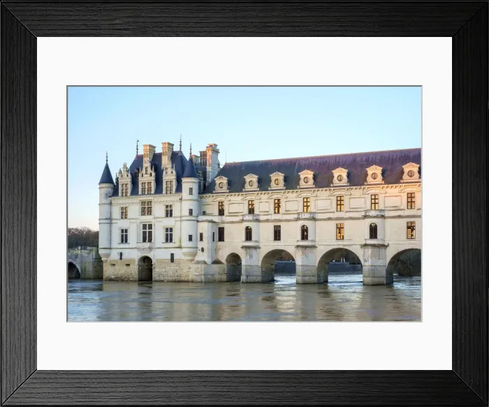 Framed Print : Chateau de Chenonceau over the Cher River at sunset, Chenonceaux, Indre-et-Loire Framed Print : Chateau de Chenonceau over the Cher River at sunset, Chenonceaux, Indre-et-Loire