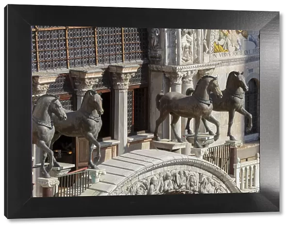 Horses of Saint Mark, Quadriga, St Marks Basilica, Venice, Veneto, Italy, Europe